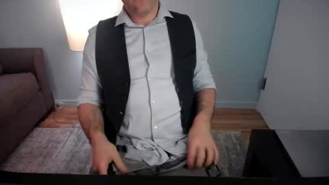 Snapshot of ryanontour chatting on 01-18-26, 08:34 Ryan in NYC online show from 01-18-26, 08:34