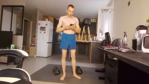 Snapshot of ryukukamifr chatting on 07-17-26, 06:46 Ryuk FR online show from 07-17-26, 06:46