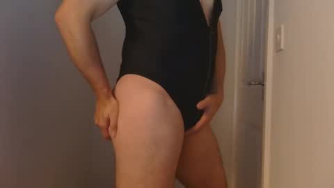 s33you123 online show from 12-20-24, 03:21