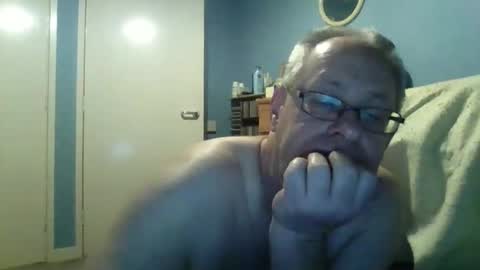 Snapshot of s536sny18 chatting on 11-22-25, 11:26 s536sny18 online show from 11-22-25, 11:26