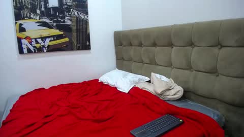 SabbyLovee online show from 12-18-24, 03:55