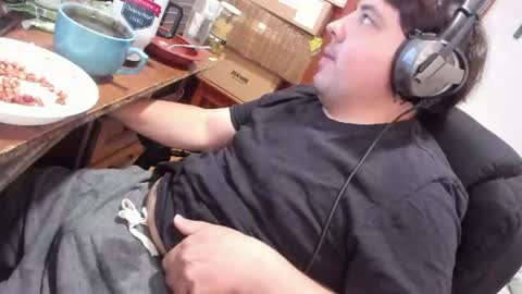 1141323  my Lord Mister Max   moms treasure online show from 07-01-26, 06:26