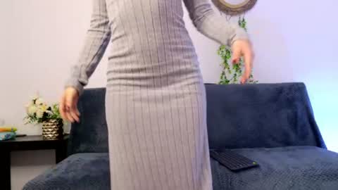 Snapshot of sabriinaa_fox chatting on 06-11-26, 03:54 sabriinaa fox online show from 06-11-26, 03:54