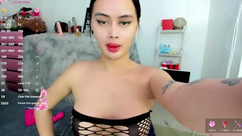 Snapshot of sabrina_inviting chatting on 05-20-26, 02:07 Sabrina online show from 05-20-26, 02:07