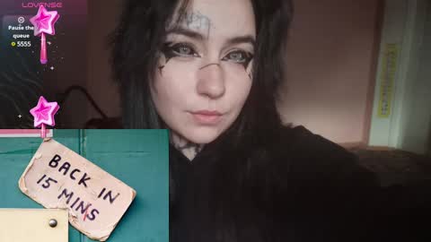 Snapshot of sabrina_raiders_666 chatting on 12-04-24, 11:52 Lilith Solar online show from 12-04-24, 11:52