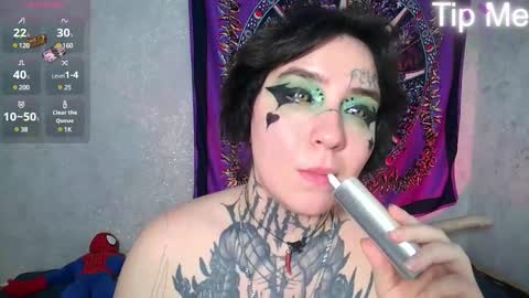 Snapshot of sabrina_raiders_666 chatting on 01-25-25, 11:02 Lilith Solar online show from 01-25-25, 11:02