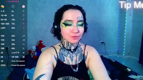 Snapshot of sabrina_raiders_666 chatting on 02-26-25, 11:41 Lilith Solar online show from 02-26-25, 11:41