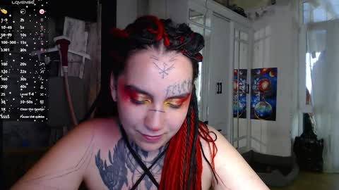 Snapshot of sabrina_raiders_666 chatting on 11-05-25, 06:57 Lilith Solar online show from 11-05-25, 06:57