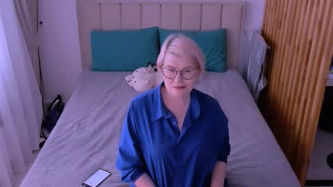 Snapshot of sabrinamacmarren chatting on 03-04-26, 07:58 Sabrina MacMarren online show from 03-04-26, 07:58