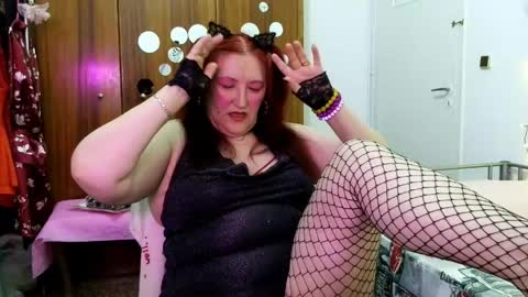 SabrinaXlovess online show from 05-22-26, 05:18