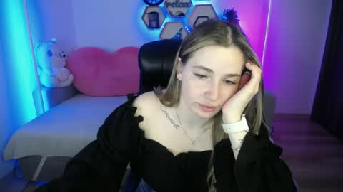 Sabrina Violet online show from 07-01-26, 08:05