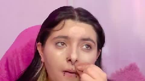 Snapshot of sachi_meow chatting on 07-14-26, 07:08 Ig online show from 07-14-26, 07:08