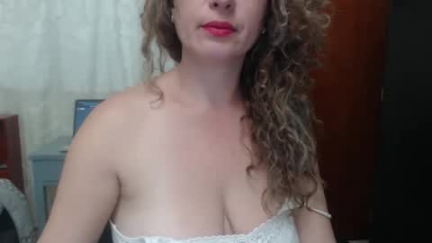 sacrletardiente online show from 04-18-26, 09:37