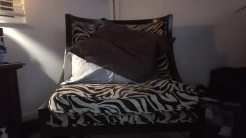 Snapshot of sadiessecretcloset chatting on 02-08-26, 04:05 Sadiessecret online show from 02-08-26, 04:05