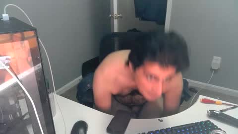 Snapshot of sadv23a chatting on 02-15-25, 10:33 sadv23a online show from 02-15-25, 10:33