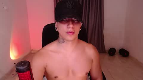 saenz_hotx online show from 12-22-24, 01:45