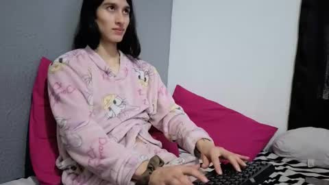Safiro Queen online show from 06-04-26, 12:33