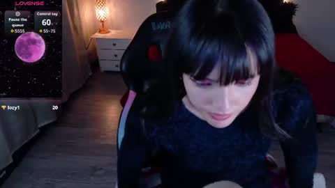 Snapshot of sailor_moon07 chatting on 07-14-26, 10:21 sailor online show from 07-14-26, 10:21
