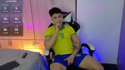 Juan online show from 06-21-26, 02:14