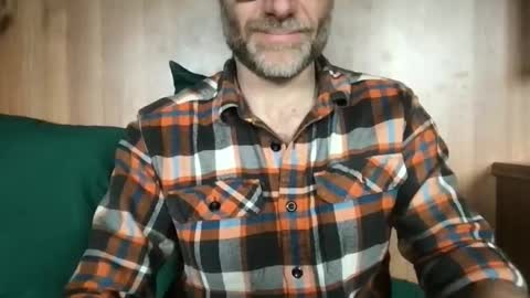 saint009 online show from 05-18-26, 09:37