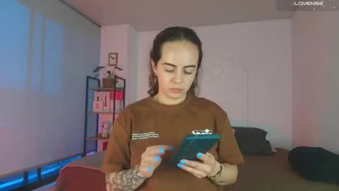 sairy_ online show from 06-08-26, 11:05