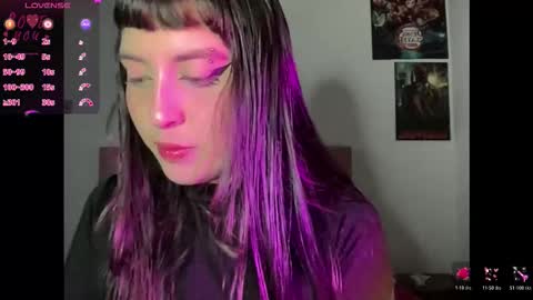 Luna  online show from 03-28-26, 11:48