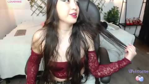 Snapshot of sakuraluna_ chatting on 06-29-26, 11:05 Luna online show from 06-29-26, 11:05