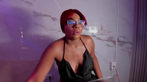 salem_rosee online show from 05-20-26, 01:56