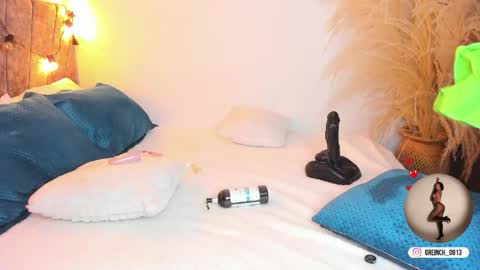 sally rosses online show from 05-11-26, 04:04