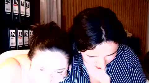 Snapshot of salome_010 chatting on 07-10-26, 01:43 Salome online show from 07-10-26, 01:43