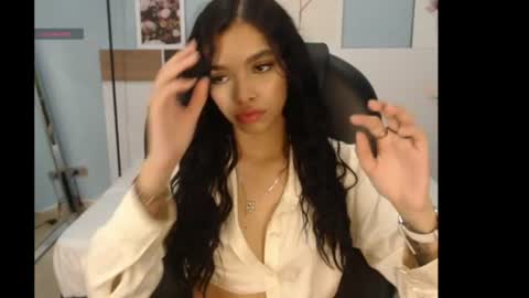 Snapshot of salome_veles chatting on 07-30-26, 06:07 salome_veles online show from 07-30-26, 06:07