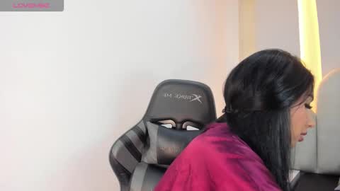   online show from 12-17-25, 08:59