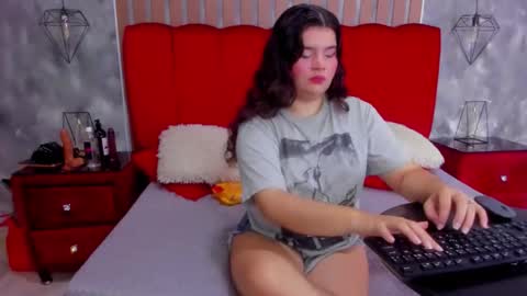 SalomeEvanz online show from 05-24-26, 02:11