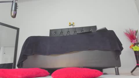 martina online show from 05-16-26, 12:29