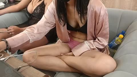 saloni_india online show from 03-25-26, 11:00