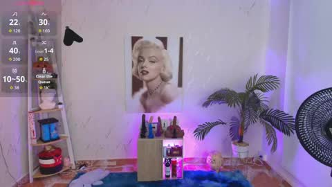 Snapshot of saloomee__ chatting on 04-22-26, 11:23 SALOME online show from 04-22-26, 11:23