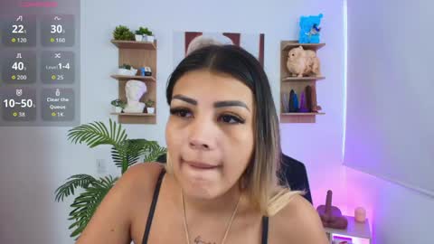 Snapshot of saloomee__ chatting on 06-02-26, 11:12 SALOME online show from 06-02-26, 11:12