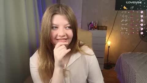 Snapshot of salut_love chatting on 01-14-26, 02:44 Ruby online show from 01-14-26, 02:44
