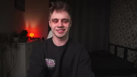 Snapshot of sam_w__ chatting on 04-17-26, 10:46 Sam online show from 04-17-26, 10:46