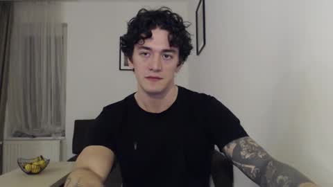 Snapshot of sam_winchest chatting on 02-13-26, 12:28 Sam online show from 02-13-26, 12:28