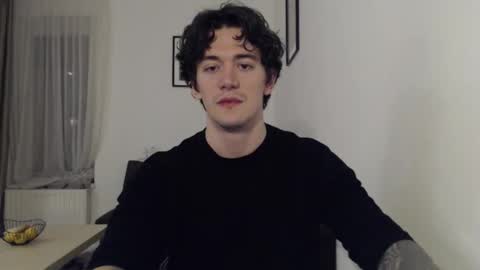 Snapshot of sam_winchest chatting on 02-16-26, 12:51 Sam online show from 02-16-26, 12:51