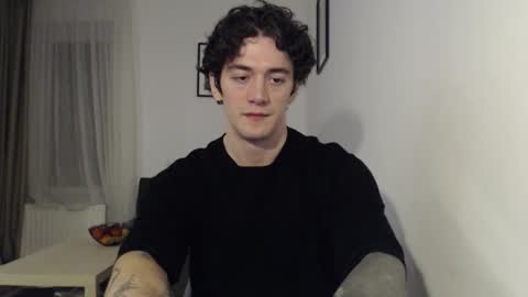 Snapshot of sam_winchest chatting on 02-20-26, 01:02 Sam online show from 02-20-26, 01:02