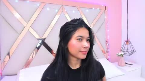 Snapshot of samantaa_shy chatting on 06-27-26, 03:44 sam online show from 06-27-26, 03:44