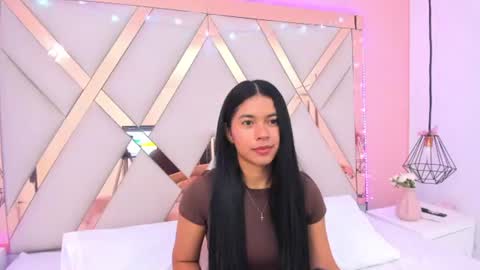 Snapshot of samantaa_shy chatting on 06-29-26, 04:19 sam online show from 06-29-26, 04:19