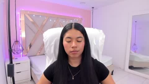 Snapshot of samantaa_shy chatting on 07-07-26, 06:47 sam online show from 07-07-26, 06:47