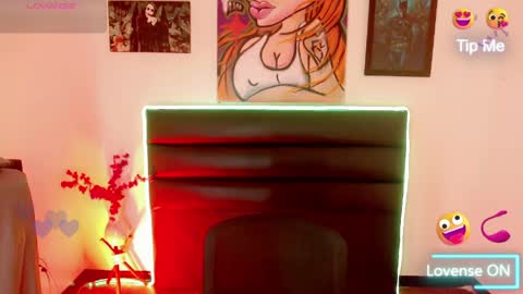 Snapshot of samantha__paez chatting on 05-28-26, 09:01 samantha__paez online show from 05-28-26, 09:01