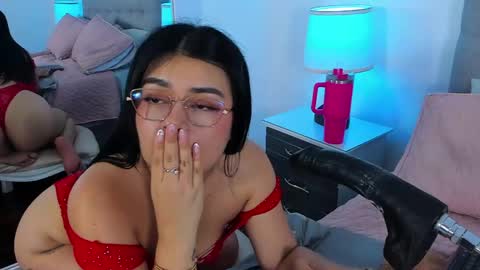 Snapshot of samantha__vega chatting on 05-27-26, 01:57 Samantha Vega online show from 05-27-26, 01:57