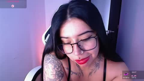 Snapshot of samantha_devil_ chatting on 04-18-26, 07:58 Samanta online show from 04-18-26, 07:58