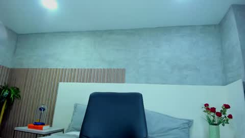 Snapshot of samantha_hotly chatting on 06-04-26, 12:27 Samantha online show from 06-04-26, 12:27