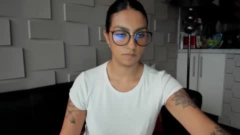 Samantha online show from 01-16-25, 10:44